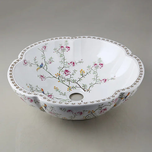 JULIO Vessel Sink & Gold Faucet