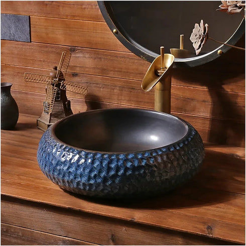 LEO Vessel Sink
